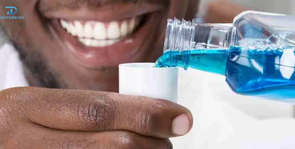 Avoiding Harmful Ingredients in Mouthwash for Dentures